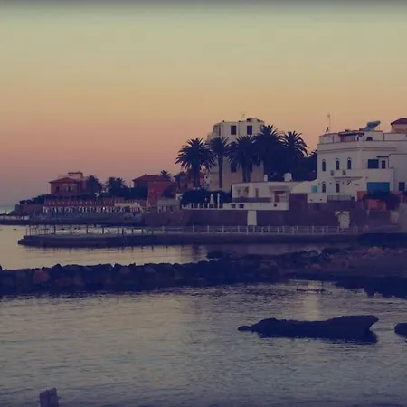 Villino Gregoraci Relais Alojamento de Acomodação e Pequeno-almoço Santa Marinella