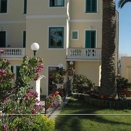 Villino Gregoraci Relais Santa Marinella